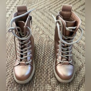 Kids Cotton On Metallic Rose Gold Boots